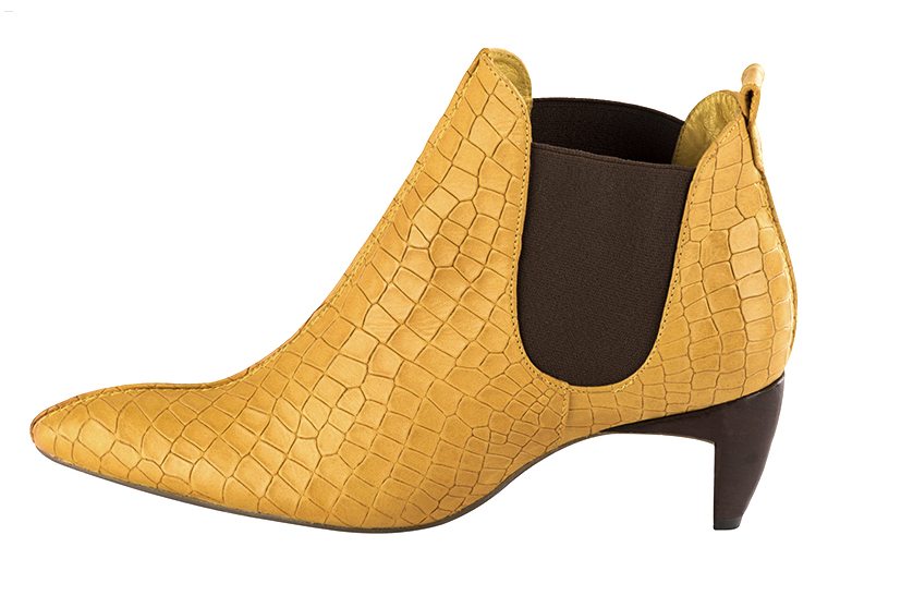 Mustard yellow and dark brown women's ankle boots, with elastics. Tapered toe. Medium comma heels. Profile view - Florence KOOIJMAN